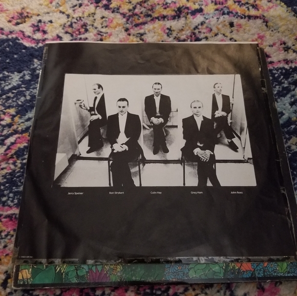 Men At Work Cargo Vinyl LP 80s Album - Picture 3 of 9